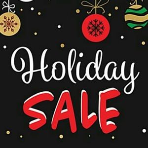 🎄🎅🏽🎁🎉 ! HOLIDAY CLOSET CLEAR OUT ! 🎄🎅🏽🎁🎉